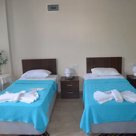 Hotel Eden Selene 2*