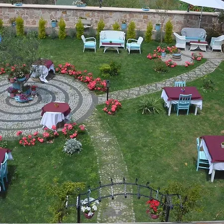 Eden Selene Hotel 2*