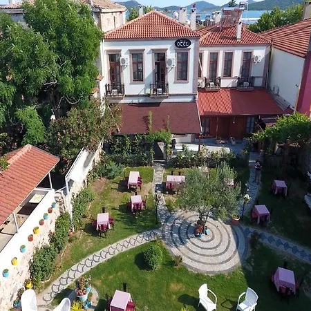 Eden Selene Ayvalik