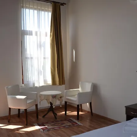 Eden Selene Hotel 2*